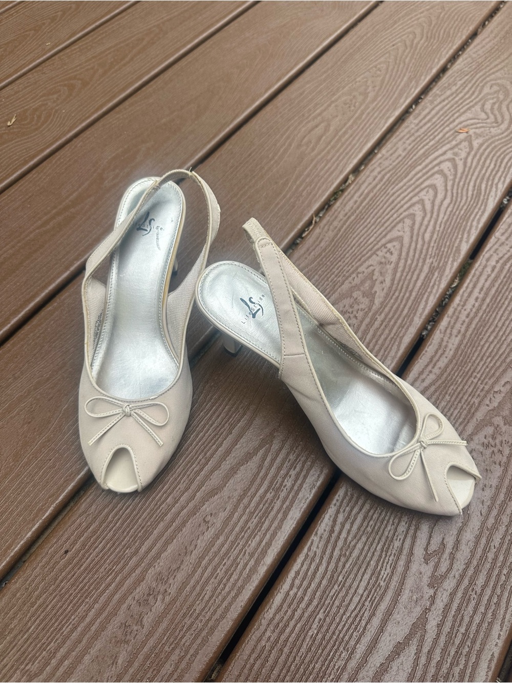 Life Stride Beige Peep-Toe Slingback Heels with Bow